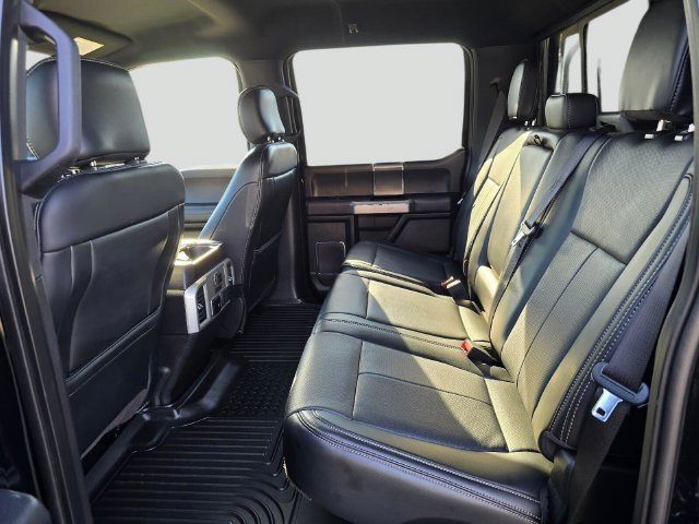 Used 2018 Ford F150 Lariat w/ Equipment Group 502A Luxury AWD/4WD image 16