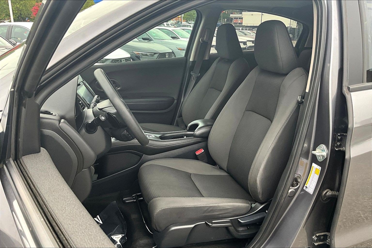 Used 2022 Honda HR-V EX image 27