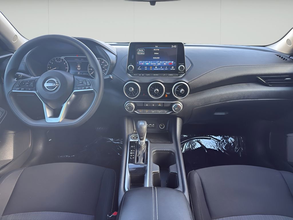 Used 2025 Nissan Sentra SV image 23