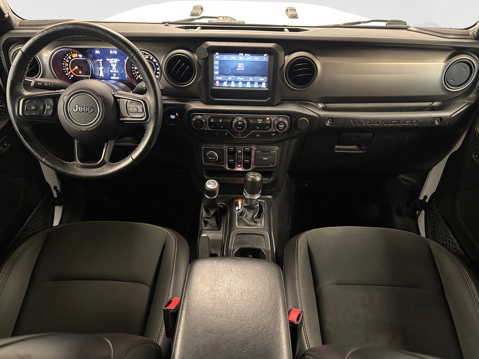 Used 2021 Jeep Wrangler Unlimited Sport AWD/4WD image 14