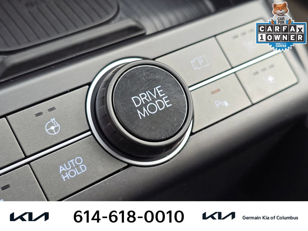 Used 2024 Hyundai Kona Limited FWD image 32