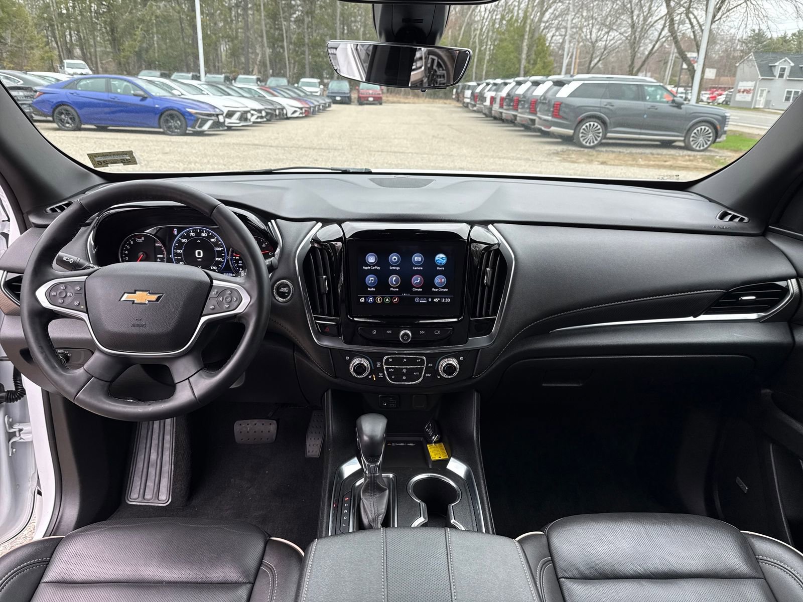 Used 2023 Chevrolet Traverse Premier AWD/4WD image 12