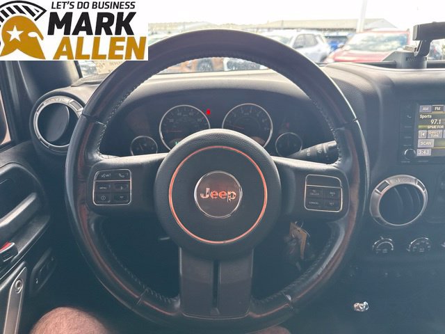 Used 2016 Jeep Wrangler Rubicon w/ Power Convenience Group AWD/4WD image 12