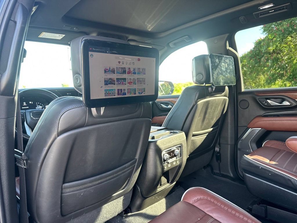 Used 2023 GMC Yukon XL Denali Ultimate AWD/4WD image 24