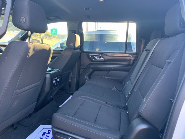 Used 2022 GMC Yukon XL SLE w/ Max Trailering Package image 11