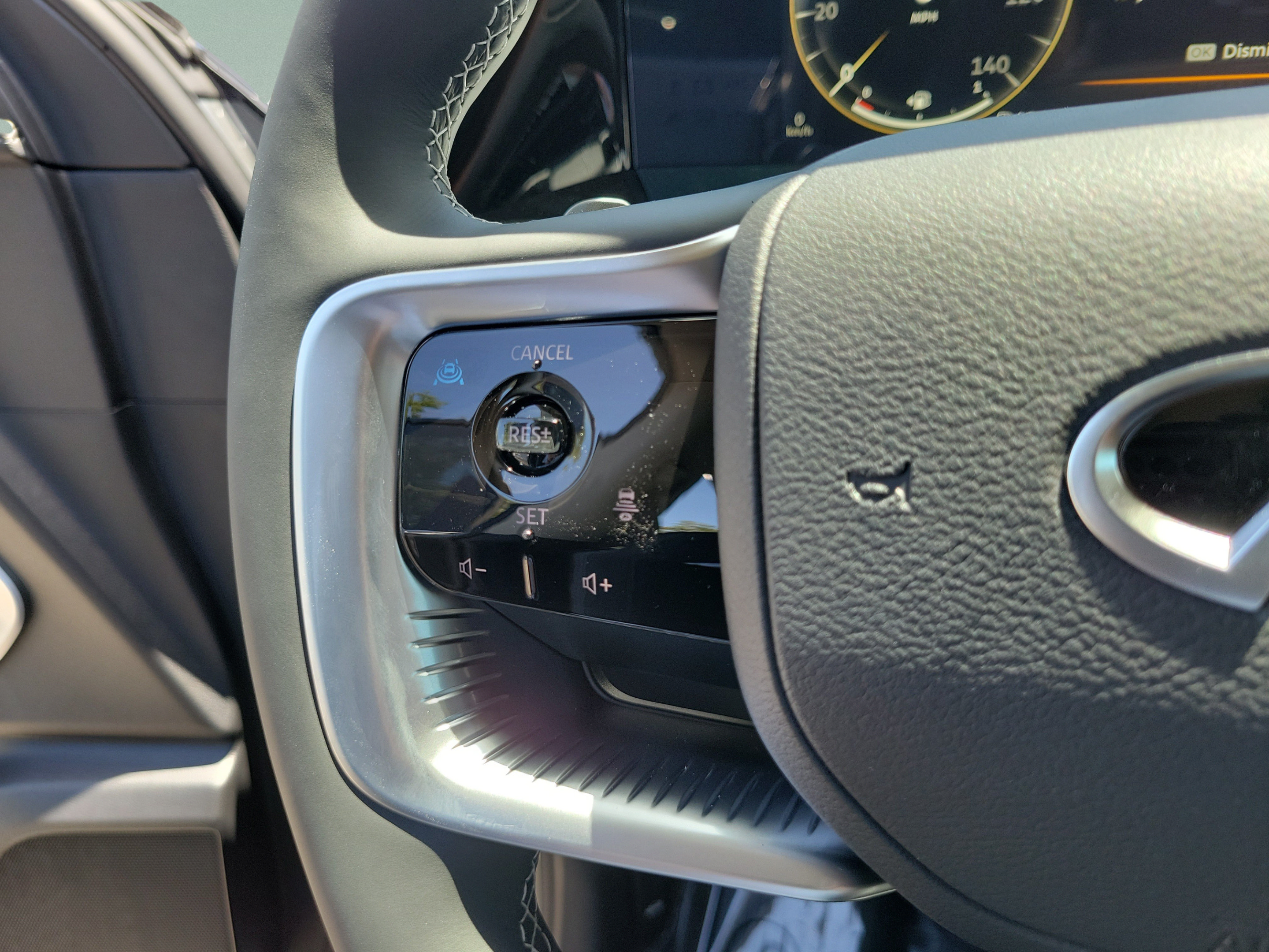 New 2027 INFINITI QX80 Luxe w/ Cargo Package RWD image 31