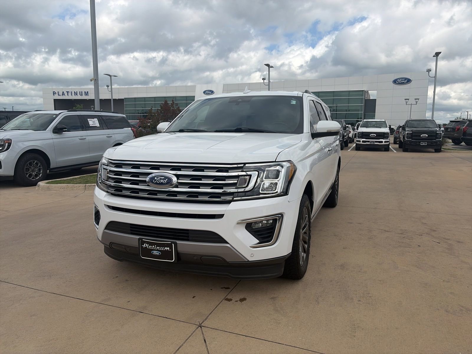 Used 2020 Ford Expedition Max Limited image 25