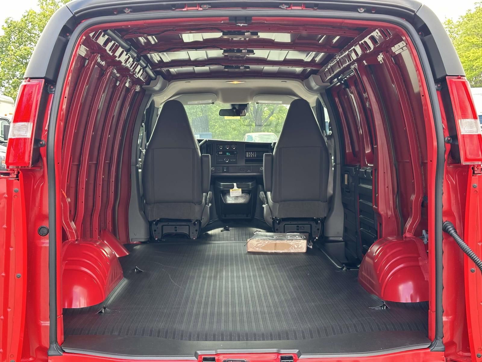 New 2026 Chevrolet Express 2500 w/ Safety Package RWD image 22
