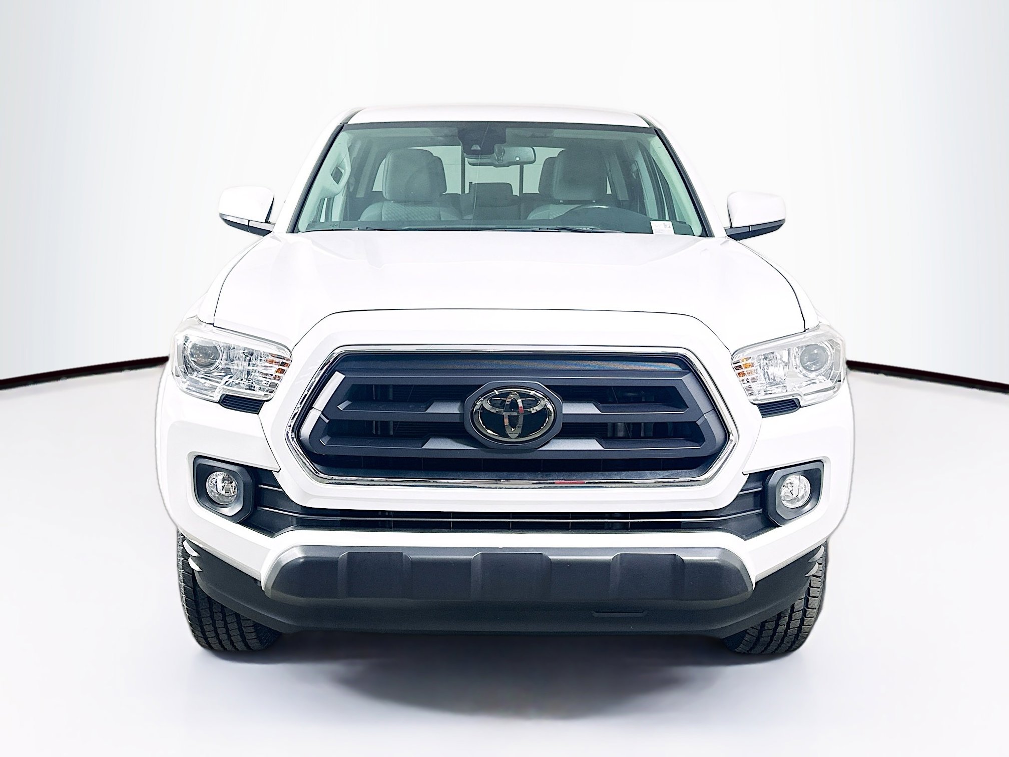Used 2021 Toyota Tacoma SR5 image 2