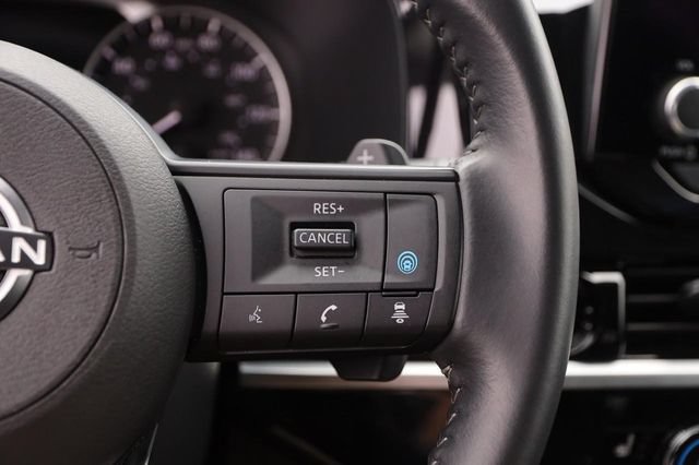 Certified 2025 Nissan Pathfinder SV AWD/4WD image 14