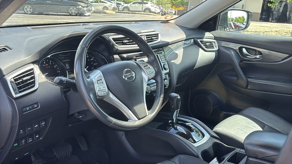 Used 2015 Nissan Rogue SL w/ SL Premium Package AWD/4WD image 22