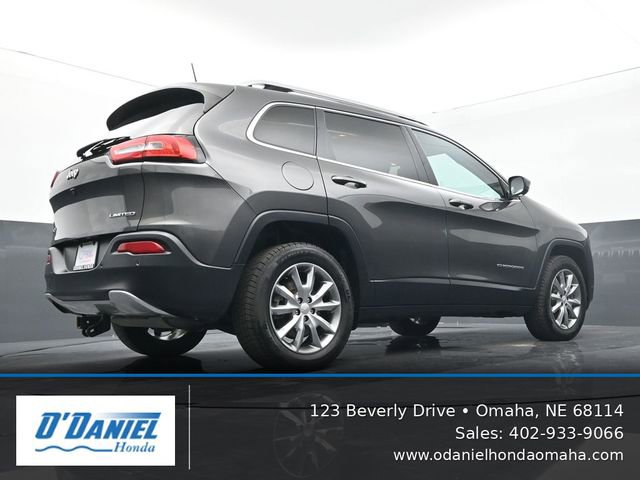 Used 2018 Jeep Cherokee Limited image 12