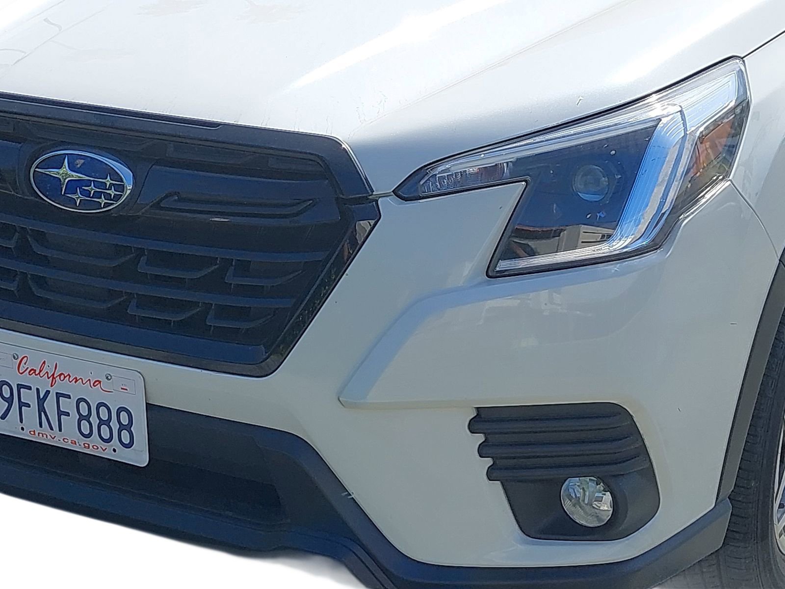 Certified 2023 Subaru Forester Premium AWD/4WD image 9