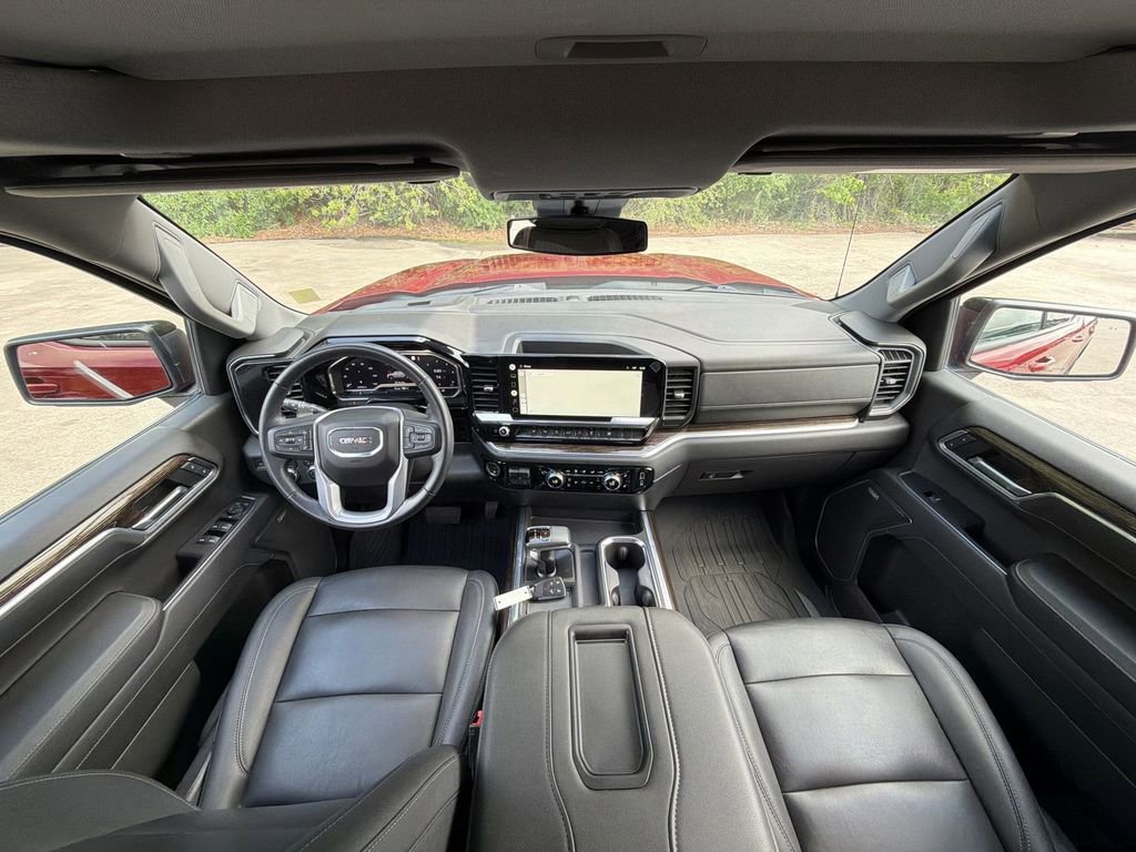 Used 2022 GMC Sierra 1500 Elevation w/ Elevation Premium Package RWD image 21