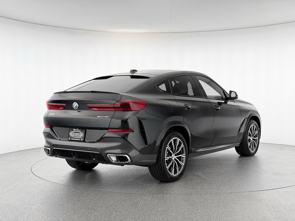 Used 2026 BMW X6 xDrive40i w/ Climate Comfort Package AWD/4WD image 5