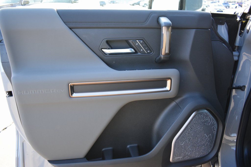 New 2025 GMC Hummer EV 3X AWD/4WD image 11