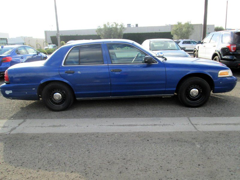 Used 2001 Ford Crown Victoria Police Interceptor image 3