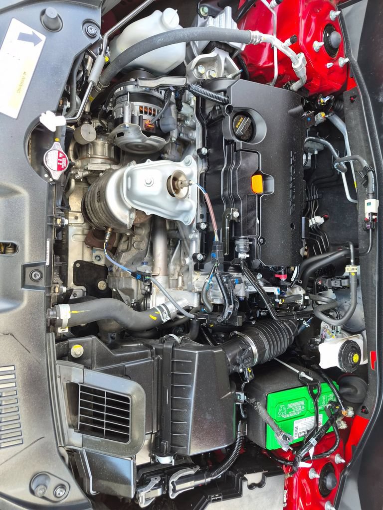 Used 2025 Honda HR-V Sport image 33
