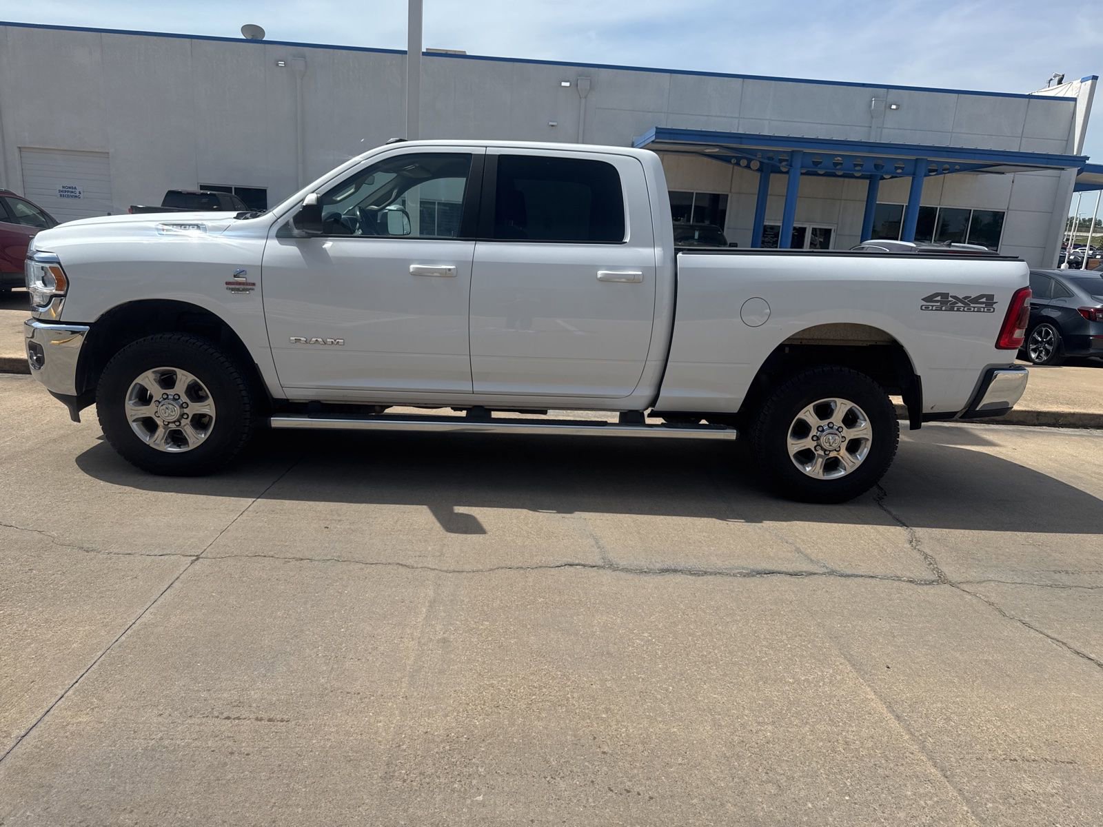 Used 2020 RAM 2500 Lone Star w/ Level 1 Equipment Group AWD/4WD image 2