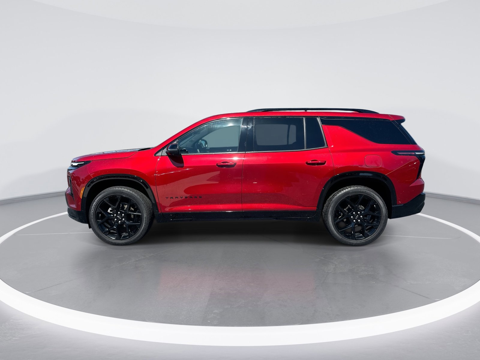 Used 2024 Chevrolet Traverse RS w/ LPO, Floor Liner Package AWD/4WD image 6