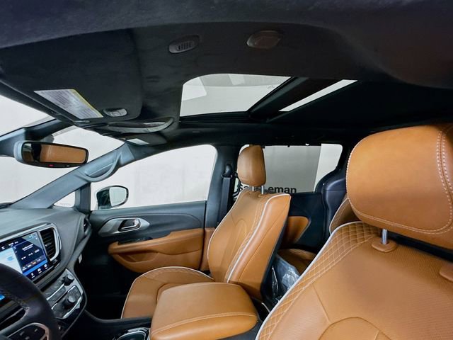 New 2026 Chrysler Pacifica Pinnacle image 22