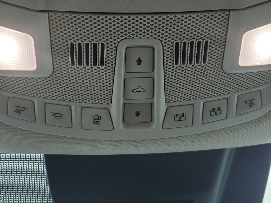 Used 2021 Ford Expedition Platinum image 39