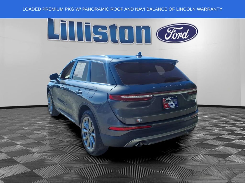 Used 2022 Lincoln Corsair AWD w/ Premium Package image 5
