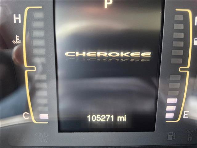 Used 2014 Jeep Cherokee Latitude w/ Comfort/Convenience Group AWD/4WD image 10
