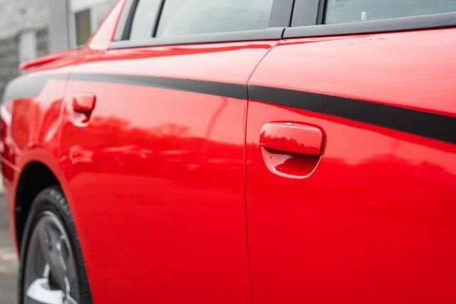 Used 2014 Dodge Charger R/T w/ Wheels & Tunes Group image 23