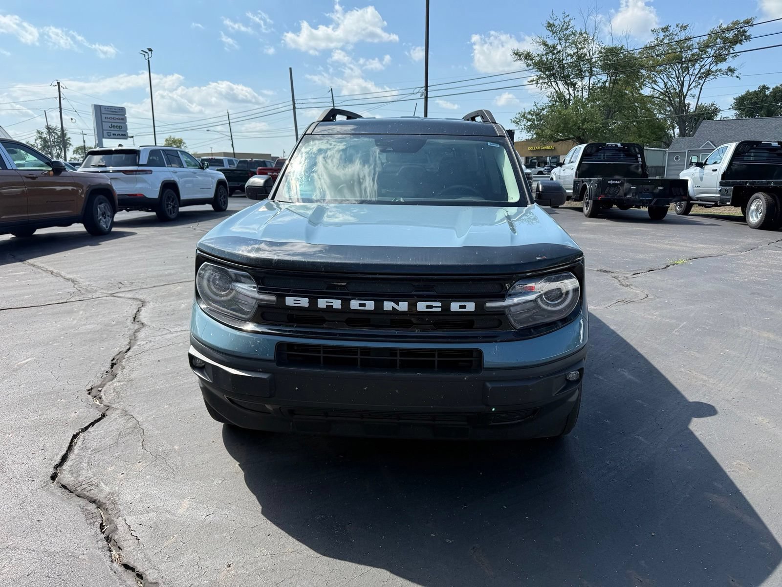 Used 2023 Ford Bronco Sport Outer Banks AWD/4WD image 2