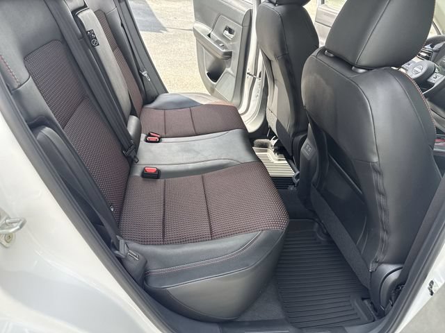 New 2026 Nissan Kicks SR FWD image 11