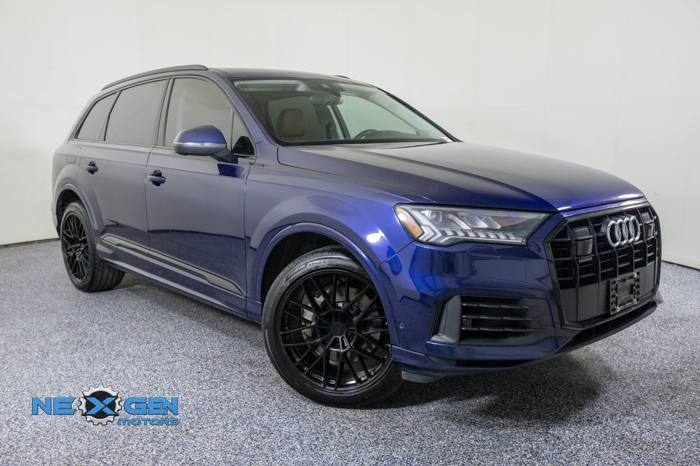 Used 2023 Audi Q7 3.0T Premium Plus w/ Premium Plus Package AWD/4WD image 1