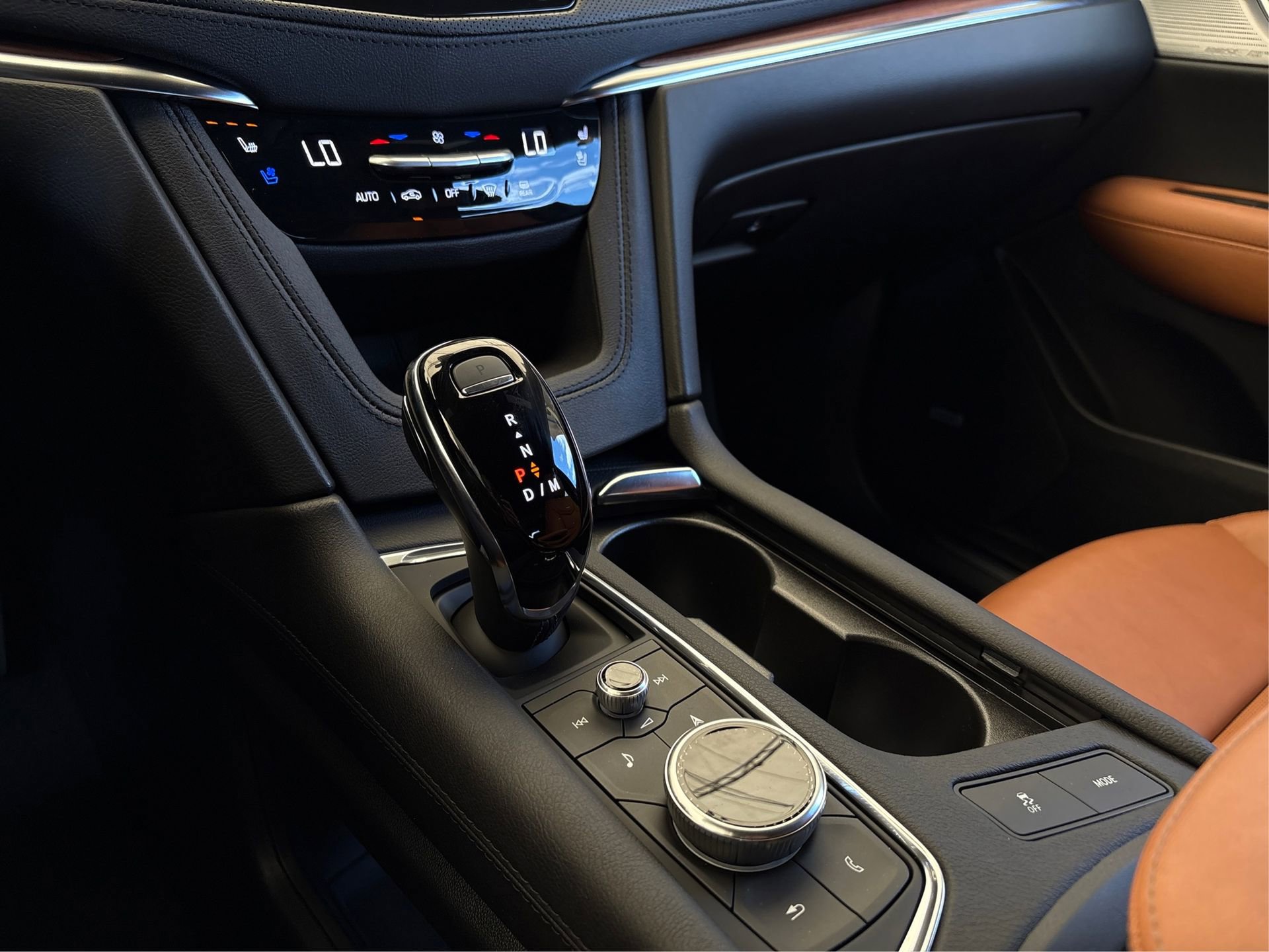 New 2026 Cadillac XT5 Premium Luxury w/ Driver Assist Package FWD image 29