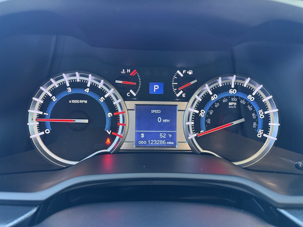 Used 2019 Toyota 4Runner TRD Off-Road Premium image 22