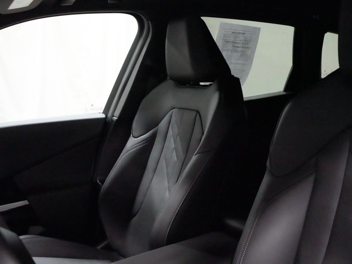 Certified 2026 BMW X3 xDrive30 w/ Premium Package image 28