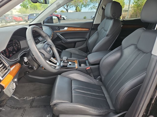 Used 2024 Audi Q5 Prestige w/ Prestige Package AWD/4WD image 21