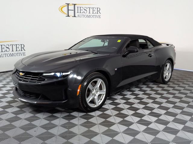 Used 2020 Chevrolet Camaro LT image 3
