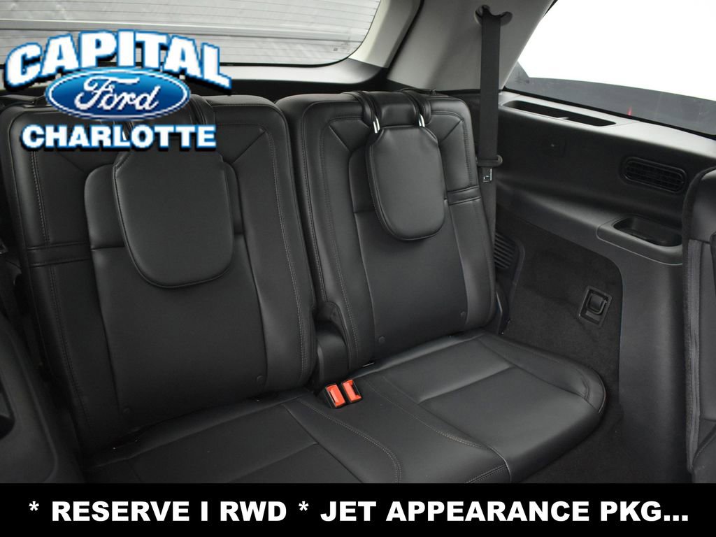 Used 2025 Lincoln Aviator Reserve w/ Jet Appearance Package image 16
