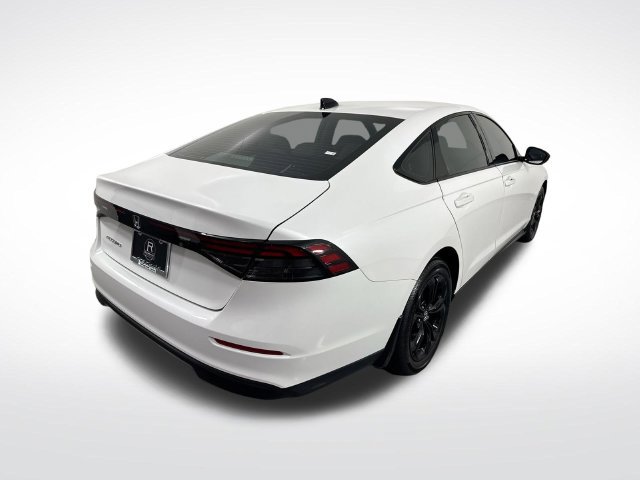 Used 2025 Honda Accord SE image 36