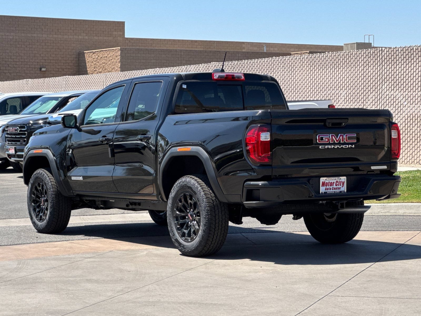 New 2026 GMC Canyon Elevation w/ Technology Package RWD image 6