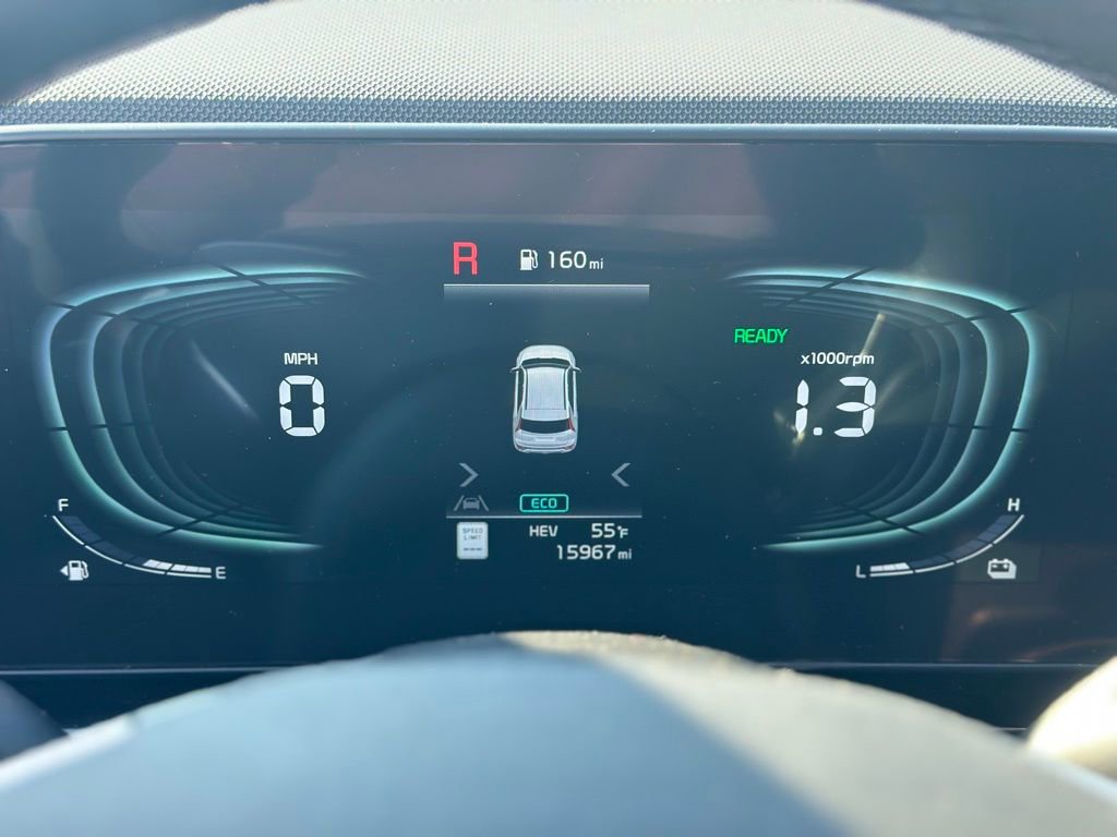 Used 2024 Kia Niro SX Touring image 15