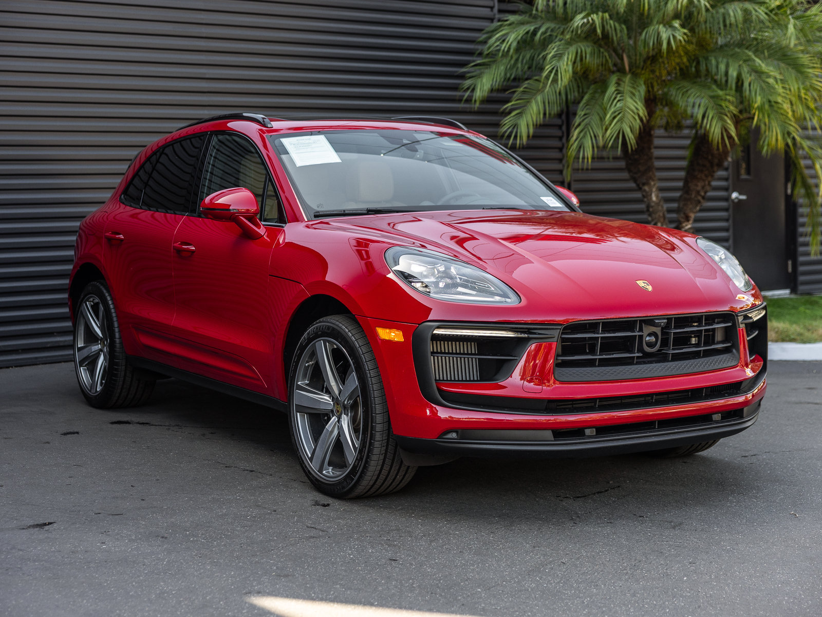 Certified 2026 Porsche Macan S AWD/4WD image 6