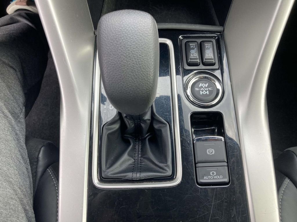 Used 2025 Mitsubishi Eclipse Cross SE image 25