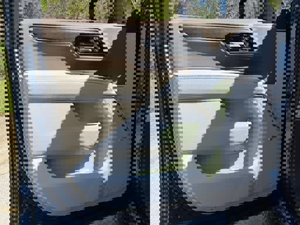 New 2026 GMC Yukon Denali w/ Denali Reserve Package image 17