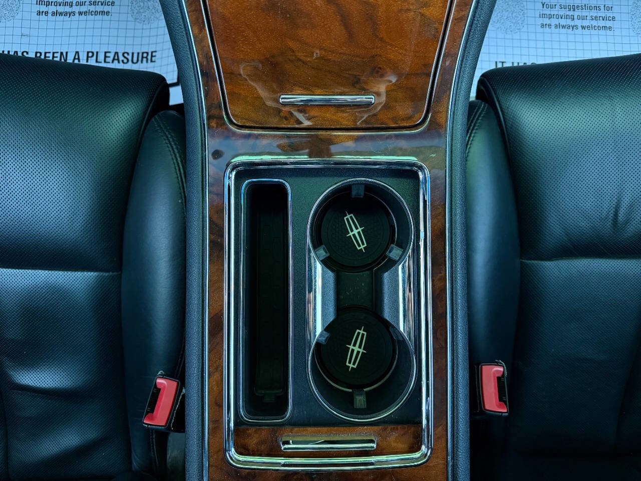 Used 2017 Lincoln Continental Select AWD/4WD image 26