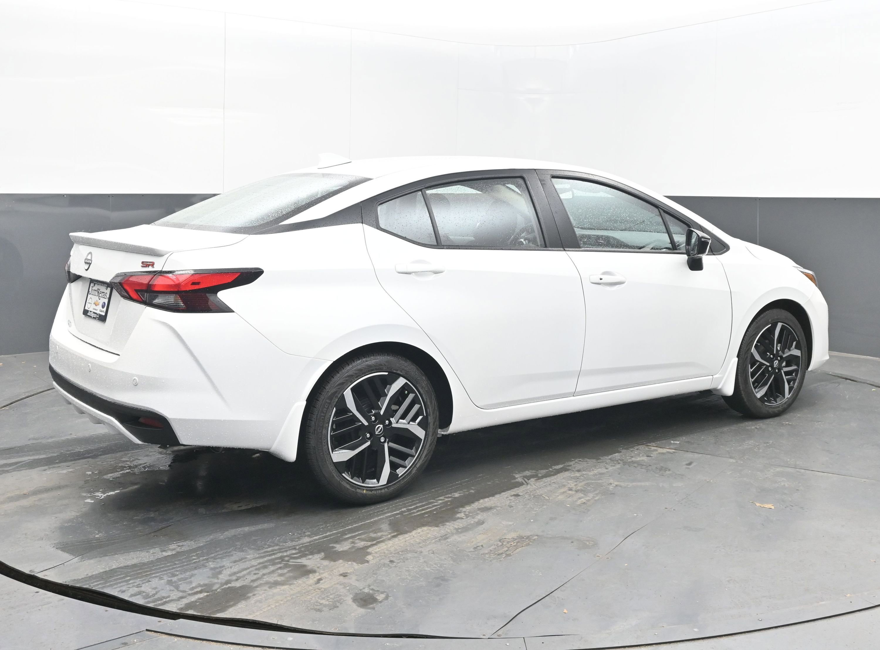 New 2025 Nissan Versa SR image 7