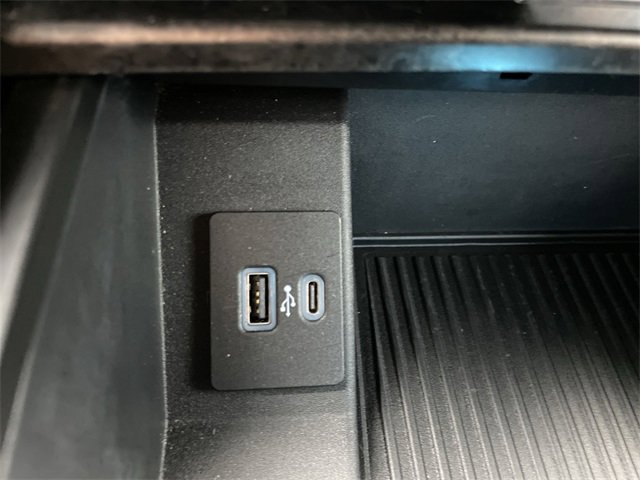 Used 2022 Ford F350 Lariat w/ Lariat Value Package image 24