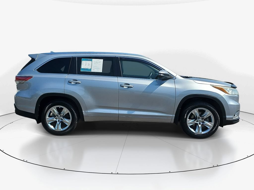 Used 2014 Toyota Highlander Limited Platinum AWD/4WD image 5