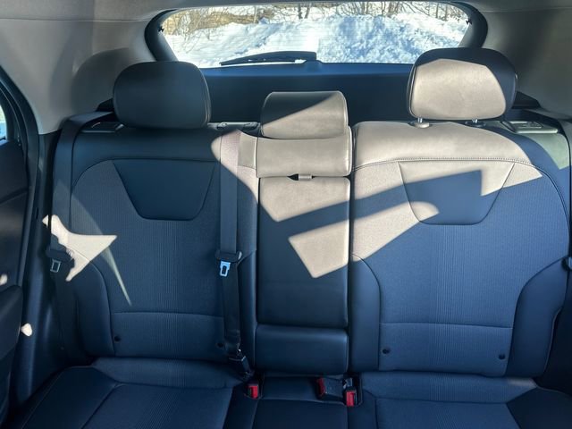 Used 2024 Kia Niro EX Touring image 36