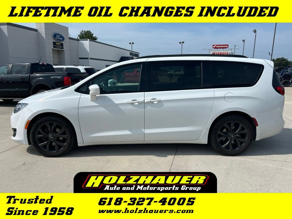 Used 2019 Chrysler Pacifica Touring-L Plus w/ S Appearance Package